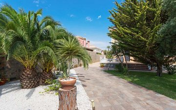 Property slide 35