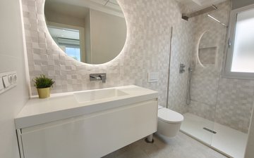 Property slide 25