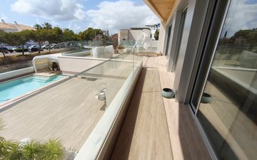 Property slide 48