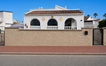 Property slide 22