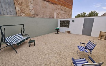 Property slide 17