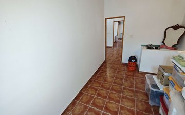 Property slide 40
