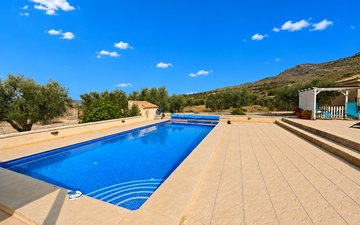Property slide 16