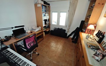 Property slide 30