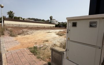 Property slide 6