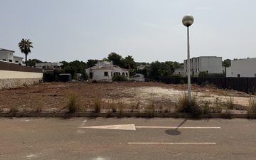 Property slide 8