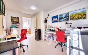 Property slide 24