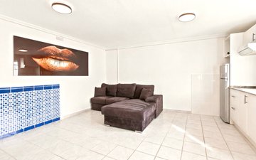 Property slide 33