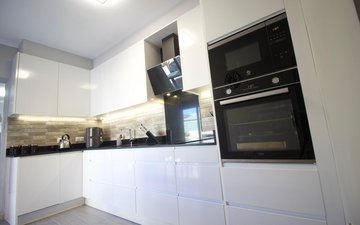 Property slide 7