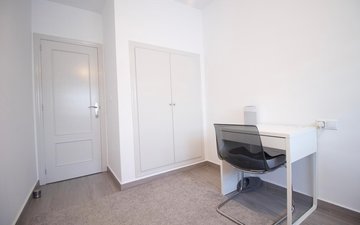 Property slide 17