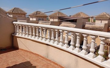 Property slide 32