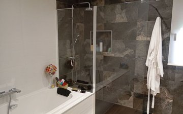 Property slide 25