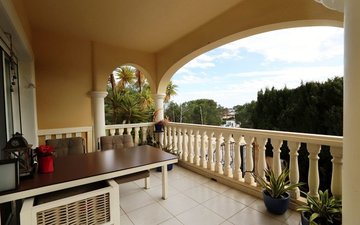Property slide 23