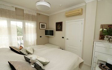Property slide 16