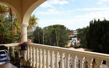 Property slide 41