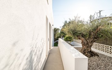 Property slide 37
