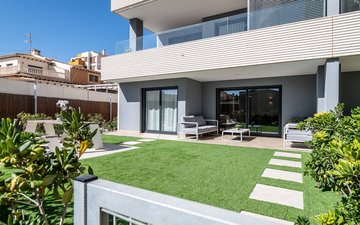 Property slide 22