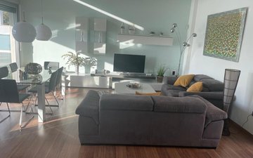 Property slide 31