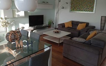 Property slide 33