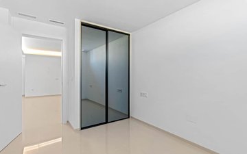 Property slide 21