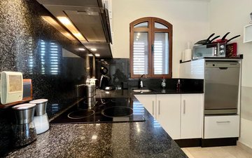 Property slide 17