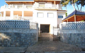 Property slide 9