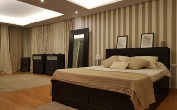Property slide 17