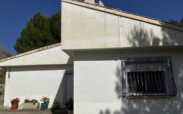 Property slide 31