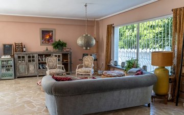 Property slide 31