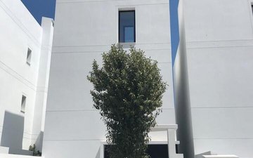 Property slide 33