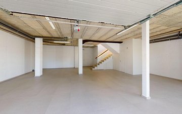Property slide 48