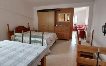Property slide 27