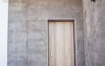 Property slide 14