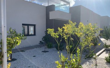 Property slide 18