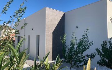 Property slide 19