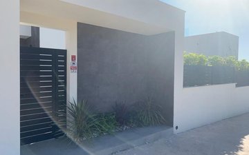 Property slide 20