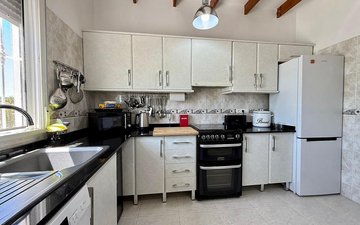 Property slide 21