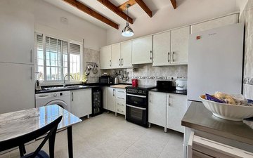 Property slide 20