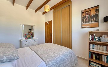 Property slide 31