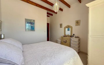 Property slide 26
