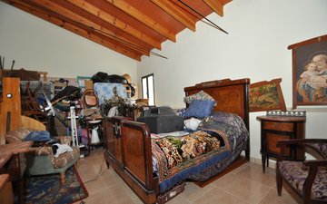 Property slide 35