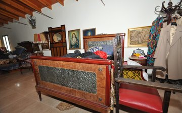 Property slide 38