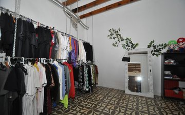 Property slide 6
