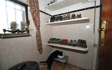 Property slide 18