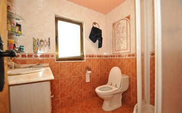 Property slide 10
