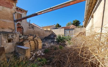 Property slide 28