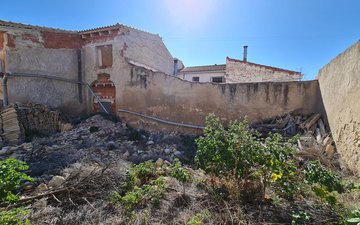 Property slide 32
