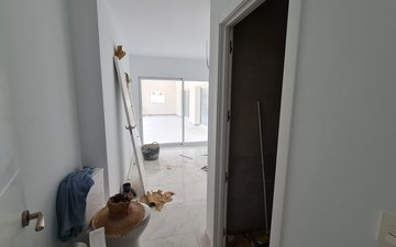Property slide 40
