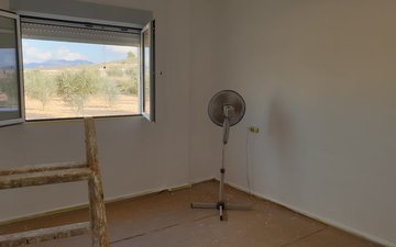 Property slide 20