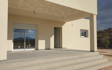 Property slide 10